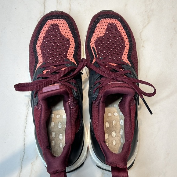 Adidas Ultraboost Burgundy (Size 6.5) - Picture 5 of 7